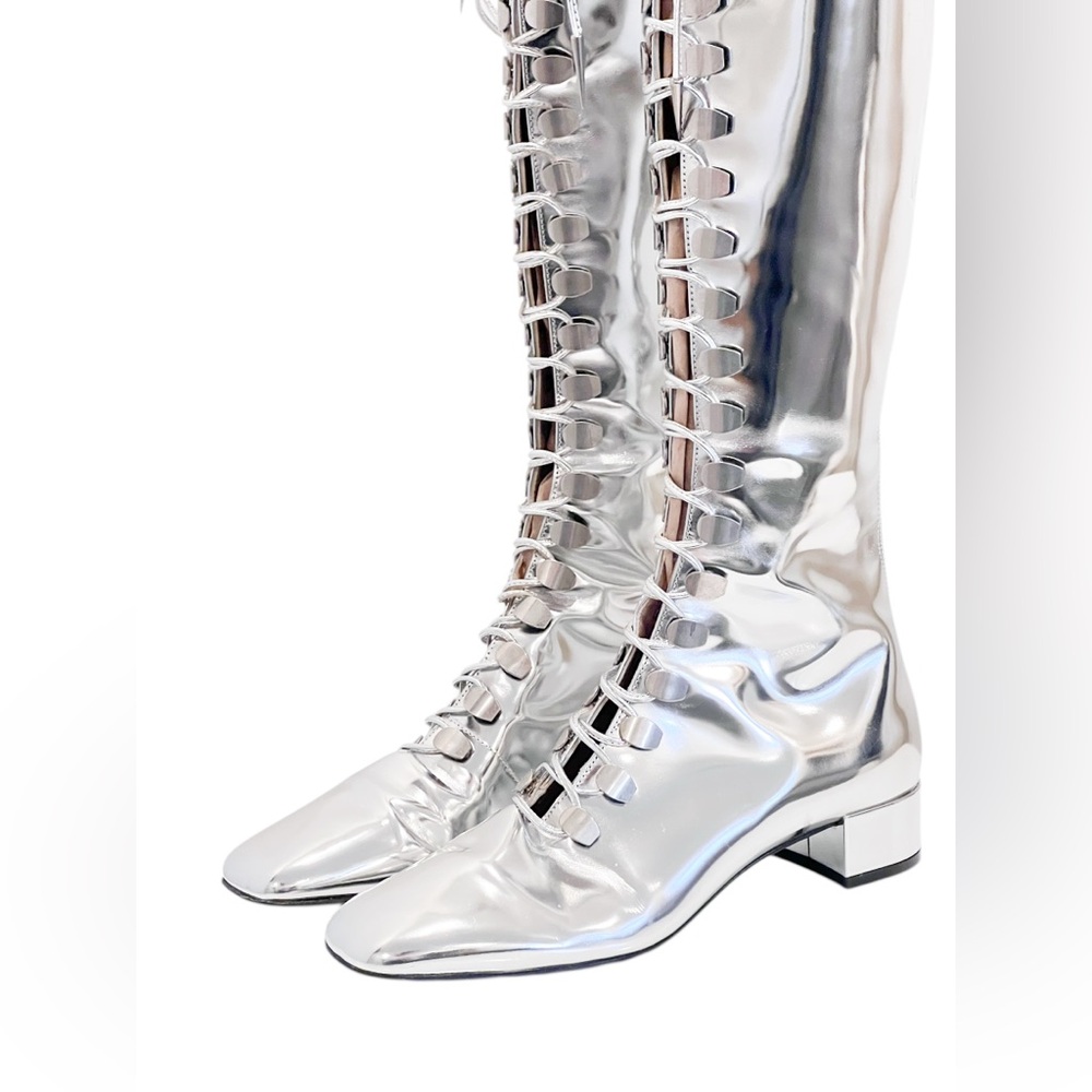 CHRISTIAN DIOR Mirror Finish Calfskin Hardior Lace Up Boots - Picture 10 of 16